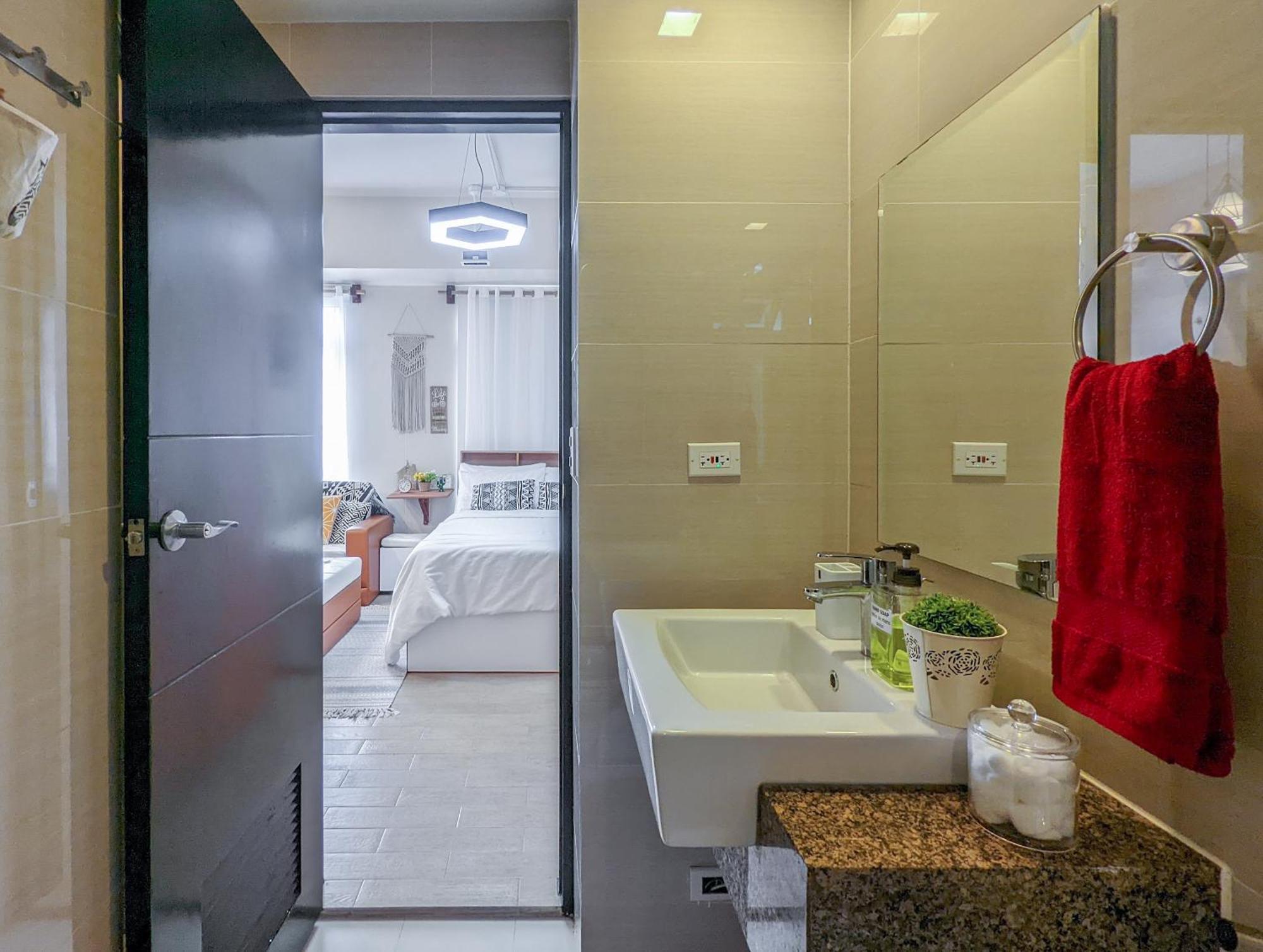 Studio Condo Naia Airport Terminal 3 Newport City Casino มะนิลา ภายนอก รูปภาพ